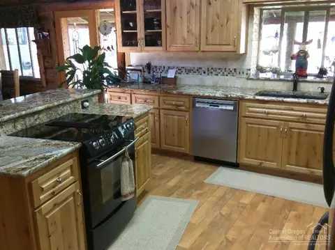 150446 Thatcher Rd, La Pine, OR 97739 photo 14