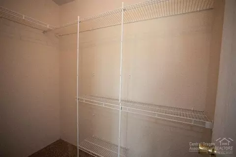 25410 Bachelor Ln, Bend, OR 97701 photo 8
