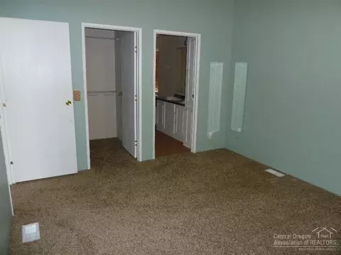 25410 Bachelor Ln, Bend, OR 97701 photo 7