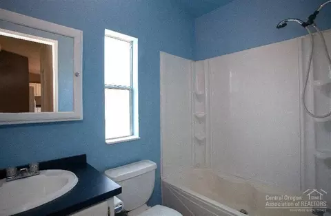 25410 Bachelor Ln, Bend, OR 97701 photo 12