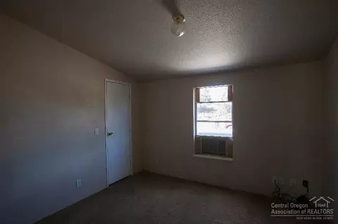 25410 Bachelor Ln, Bend, OR 97701 photo 11
