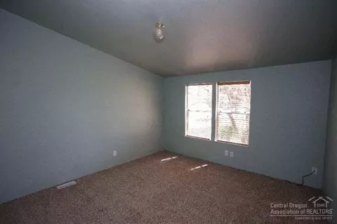 25410 Bachelor Ln, Bend, OR 97701 photo 6