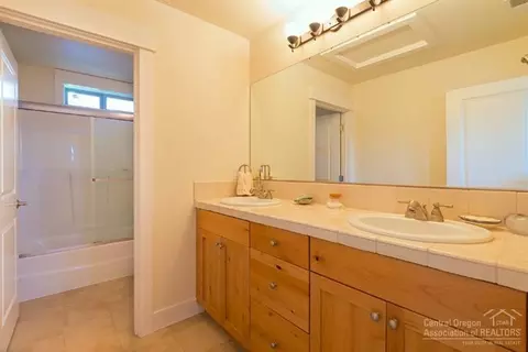 2499 NW High Lakes Loop, Bend, OR 97701 photo 18