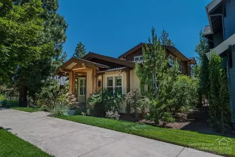 2499 NW High Lakes Loop, Bend, OR 97701 photo 4