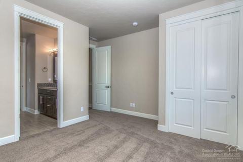3033 NW River Trail Pl, Bend, OR 97703 photo 13