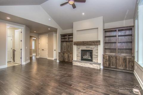 2638 NW Boulder Ridge Loop, Bend, OR 97703 photo 4