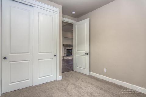 2638 NW Boulder Ridge Loop, Bend, OR 97703 photo 14