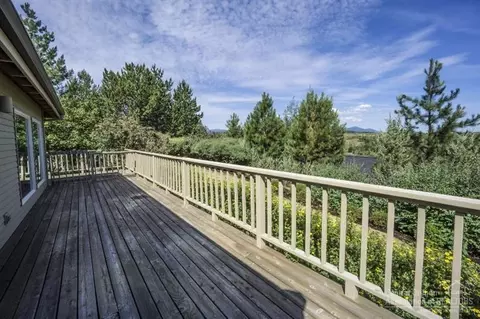 61173 River Bluff Trl, Bend, OR 97702 photo 14