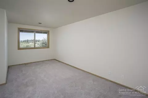 61173 River Bluff Trl, Bend, OR 97702 photo 18