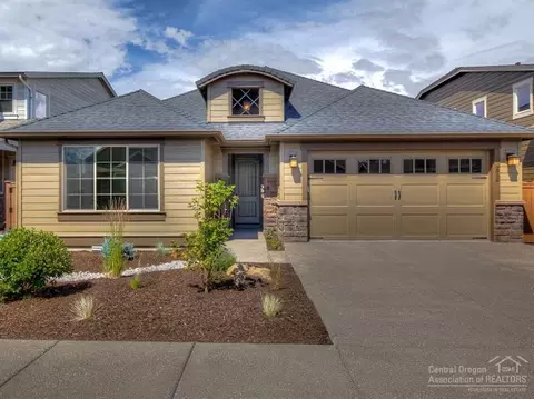 61064 Manhae Loop, Bend, OR 97702 photo 1