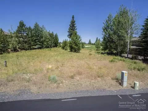 19281 Green Lakes Loop, Bend, OR 97702 photo 3
