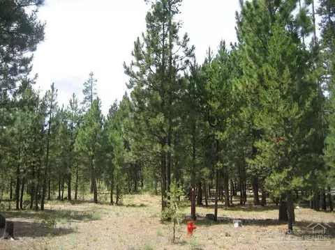 14207 Whitewater Loop, La Pine, OR 97739 photo 6