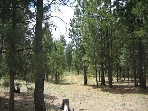 14207 Whitewater Loop, La Pine, OR 97739 photo 4