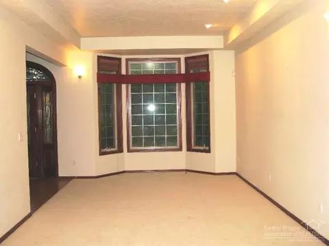 20485 Outback Ct, Bend, OR 97702 photo 11