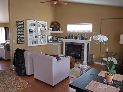 20304 NW Shetland Loop, Bend, OR 97701 photo 11