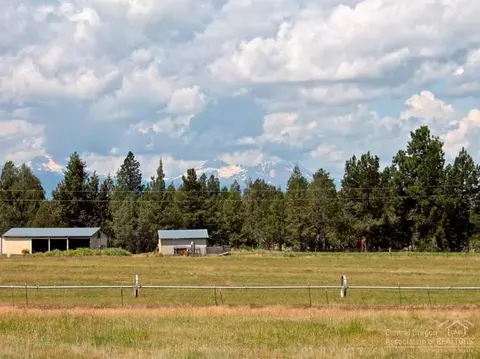 64140 Pioneer Loop, Bend, OR 97701 photo 12