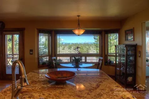 22122 Rickard Rd, Bend, OR 97702 photo 7