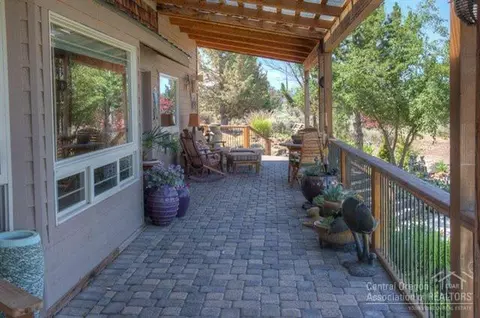 22122 Rickard Rd, Bend, OR 97702 photo 9