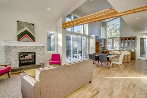 2712 NW Shields Dr, Bend, OR 97703 photo 3