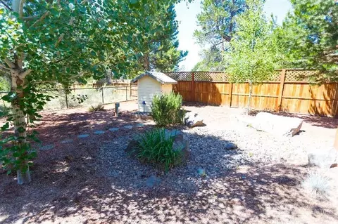 16777 Donner Pl, La Pine, OR 97739 photo 21