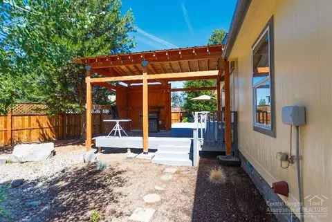 16777 Donner Pl, La Pine, OR 97739 photo 23