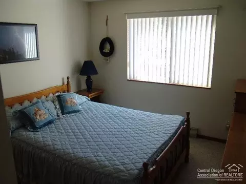 53616 Bobwhite Ct, La Pine, OR 97739 photo 16