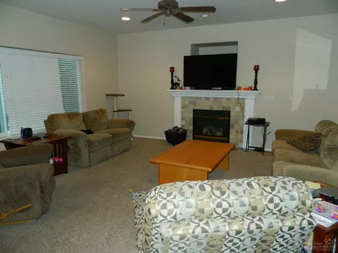 61285 SW Brookside Loop, Bend, OR 97702 photo 4