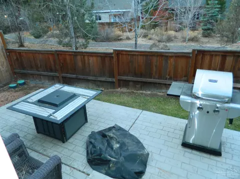 61285 SW Brookside Loop, Bend, OR 97702 photo 13