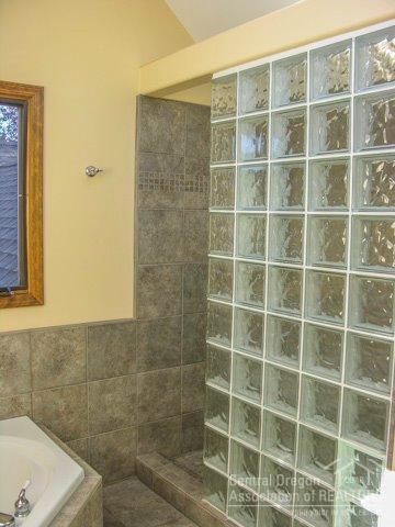 60310 Woodside Loop, Bend, OR 97702 photo 16