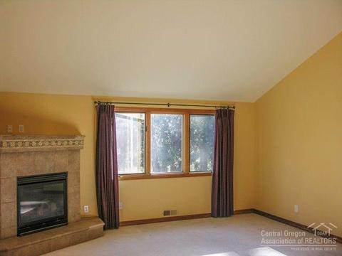 60310 Woodside Loop, Bend, OR 97702 photo 14