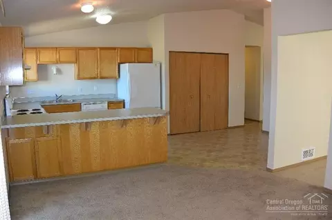 20358 Shetland Loop, Bend, OR 97703 photo 11