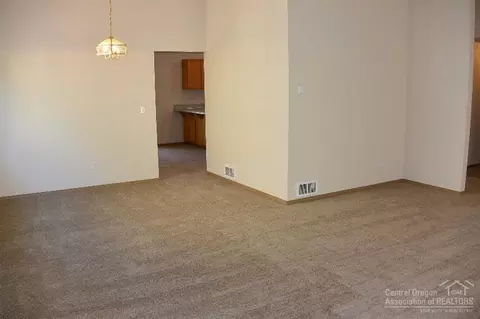 20358 Shetland Loop, Bend, OR 97703 photo 7