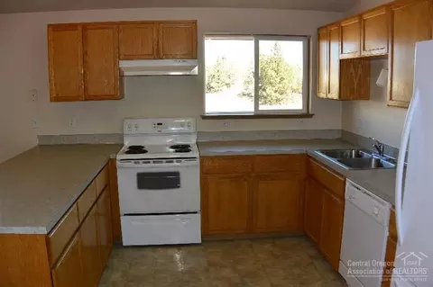 20358 Shetland Loop, Bend, OR 97703 photo 13