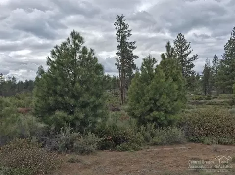 61285 Bonneville Loop, Bend, OR photo 5