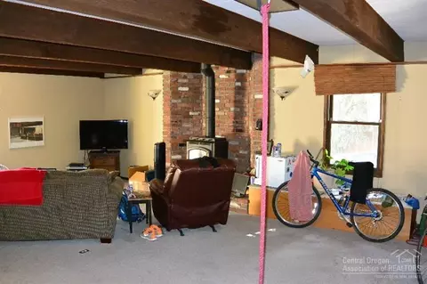 656 NE 8th St, Bend, OR 97701 photo 8