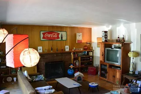 656 NE 8th St, Bend, OR 97701 photo 3