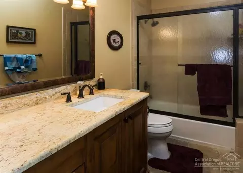 61635 Gosney Rd, Bend, OR 97702 photo 11