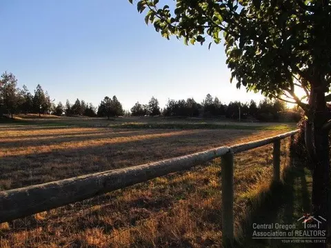 61635 Gosney Rd, Bend, OR 97702 photo 24
