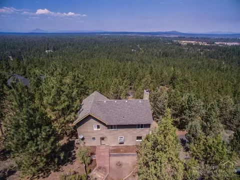 19060 Saddleback Ln, Bend, OR 97701 photo 21