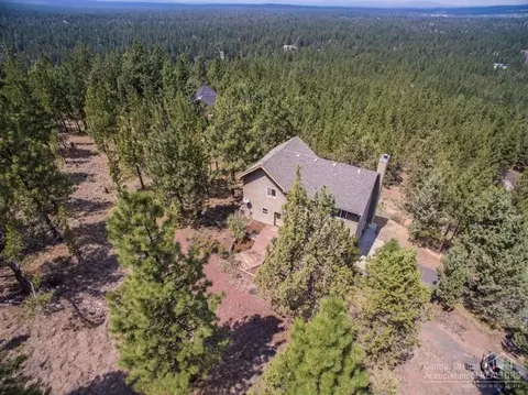 19060 Saddleback Ln, Bend, OR 97701 photo 20