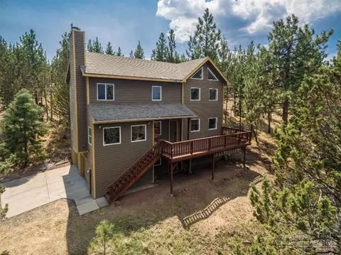 19060 Saddleback Ln, Bend, OR 97701 photo 1