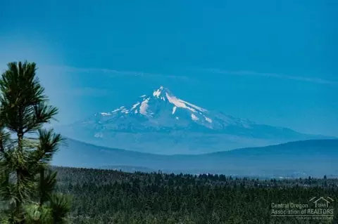 19060 Saddleback Ln, Bend, OR 97701 photo 15
