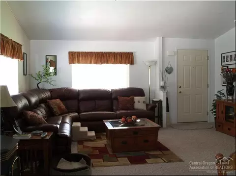 53841 Yoho Dr, La Pine, OR 97739 photo 17