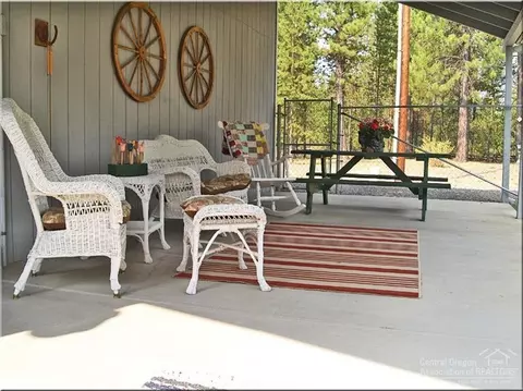 53841 Yoho Dr, La Pine, OR 97739 photo 5