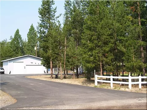 53841 Yoho Dr, La Pine, OR 97739 photo 7
