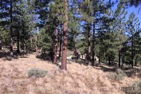 3045 NW Winslow Dr, Bend, OR 97701 photo 4