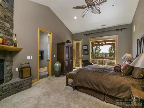 108 NW Phils Loop, Bend, OR 97701 photo 8