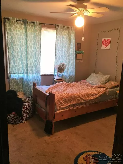 62167 Hamby Rd, Bend, OR 97701 photo 17
