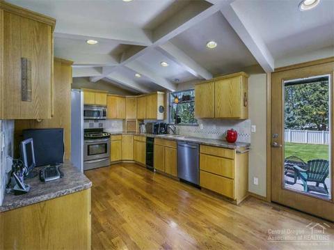 61885 Dobbin Rd, Bend, OR 97702 photo 7