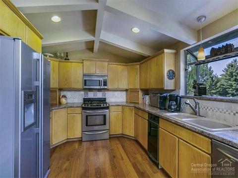 61885 Dobbin Rd, Bend, OR 97702 photo 8